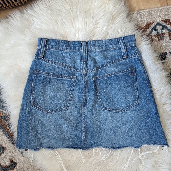 Madewell Jean Skirt Raw Hem - Picture 2 of 5